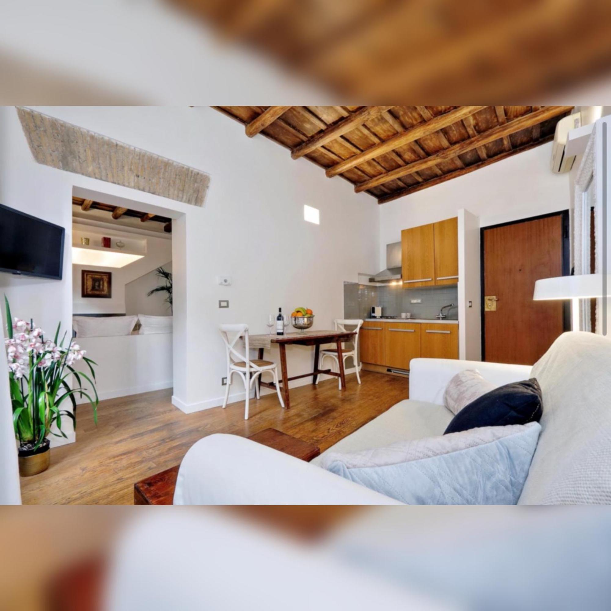 Labanca's Luxury Pantheon Apartment Rom