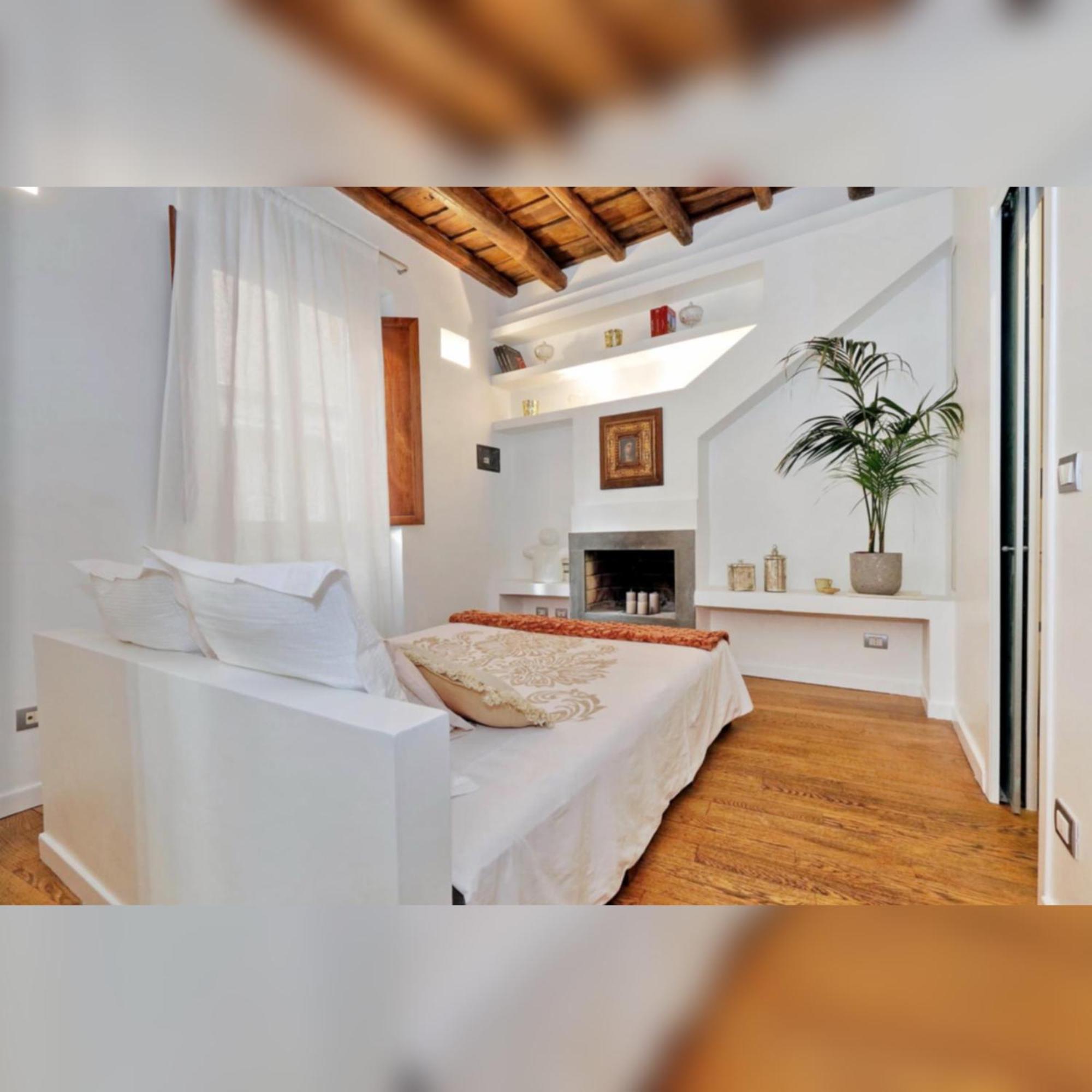 Labanca's Luxury Pantheon